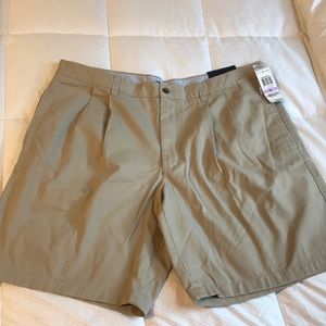 NWT! Club Room shorts.